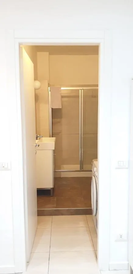 Michelangelo 81 Daire Milano